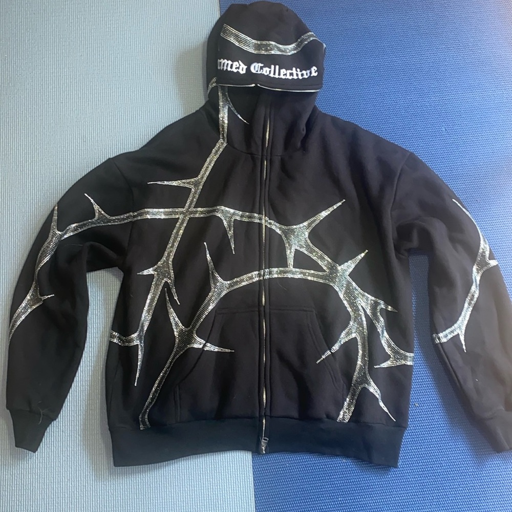 🖍️🖍️ SOLD 🖍️🖍️Named collective thorn rhinestone hoodie